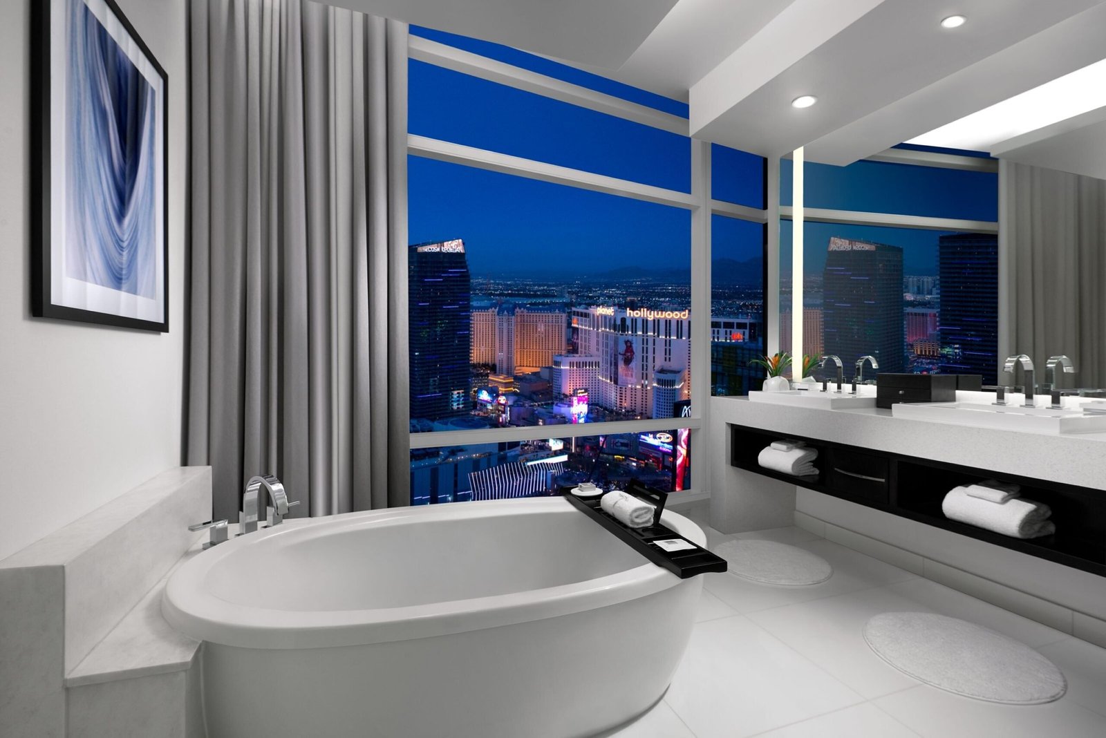 ARIA Resort and Casino Las Vegas jacuzzi suite
