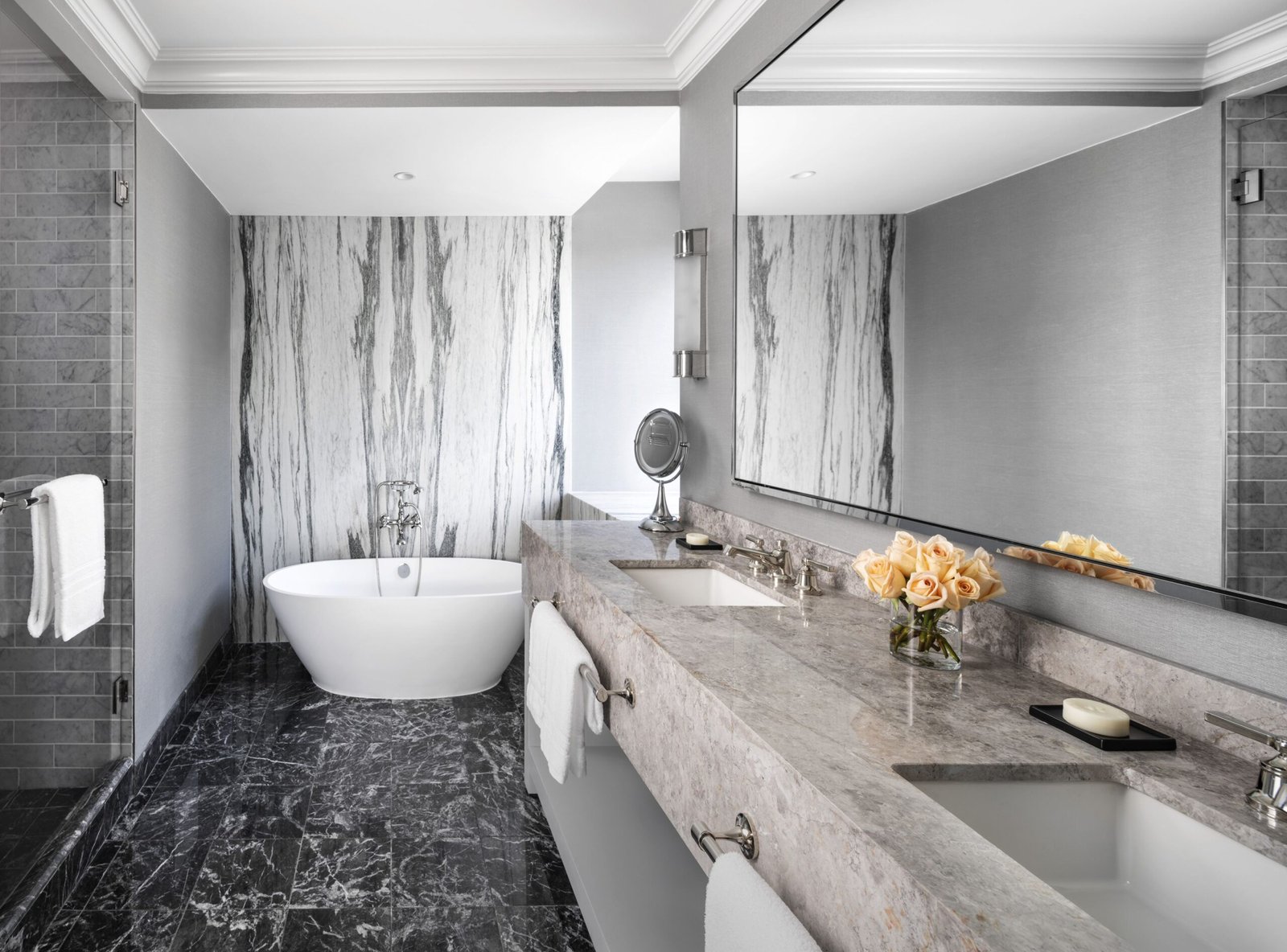 Four Seasons Hotel Atlanta jacuzzi suite Midtown