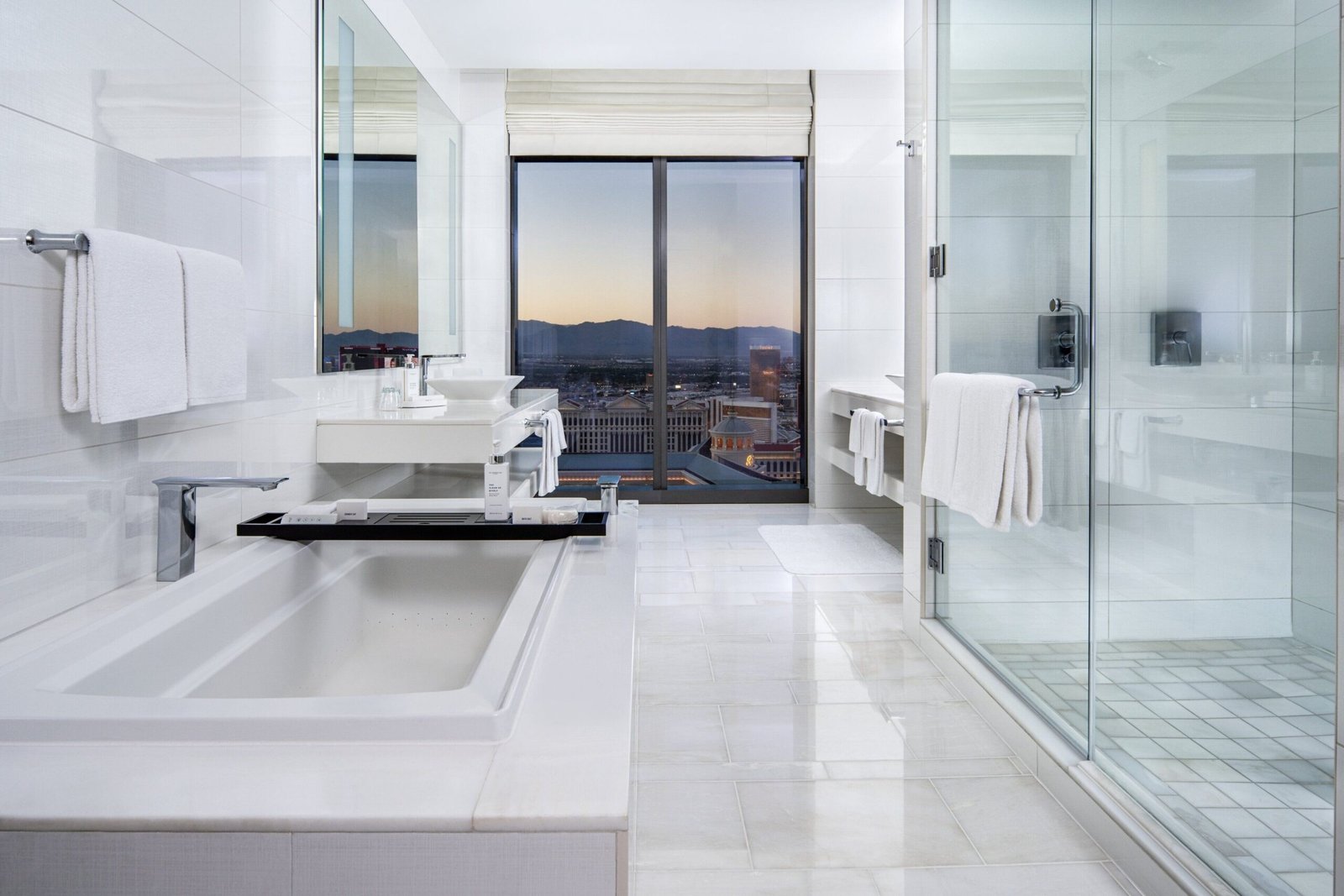 The Cosmopolitan of Las Vegas jacuzzi suite Strip views