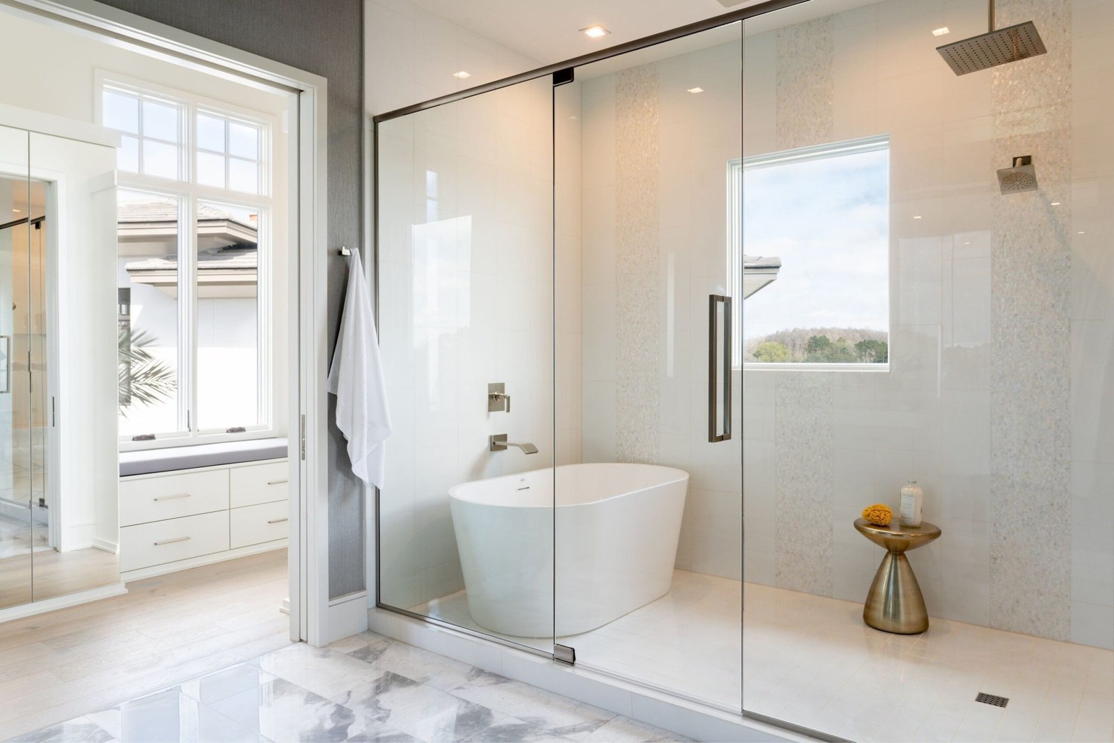 Ritz-Carlton Residences Orlando Grande Lakes private home with hot tub