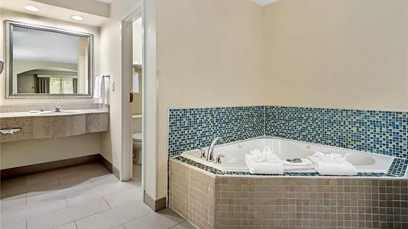 Best Western Inn and Suites Monroe North Carolina jacuzzi suite