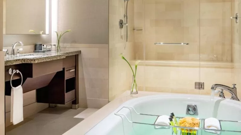InterContinental Boston IHG Hotel jacuzzi suite waterfront