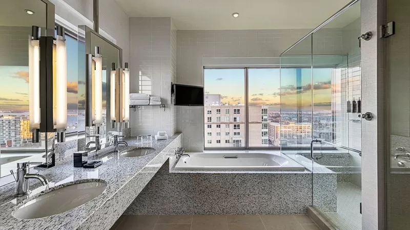 Hotels with Jacuzzi in Room Boston