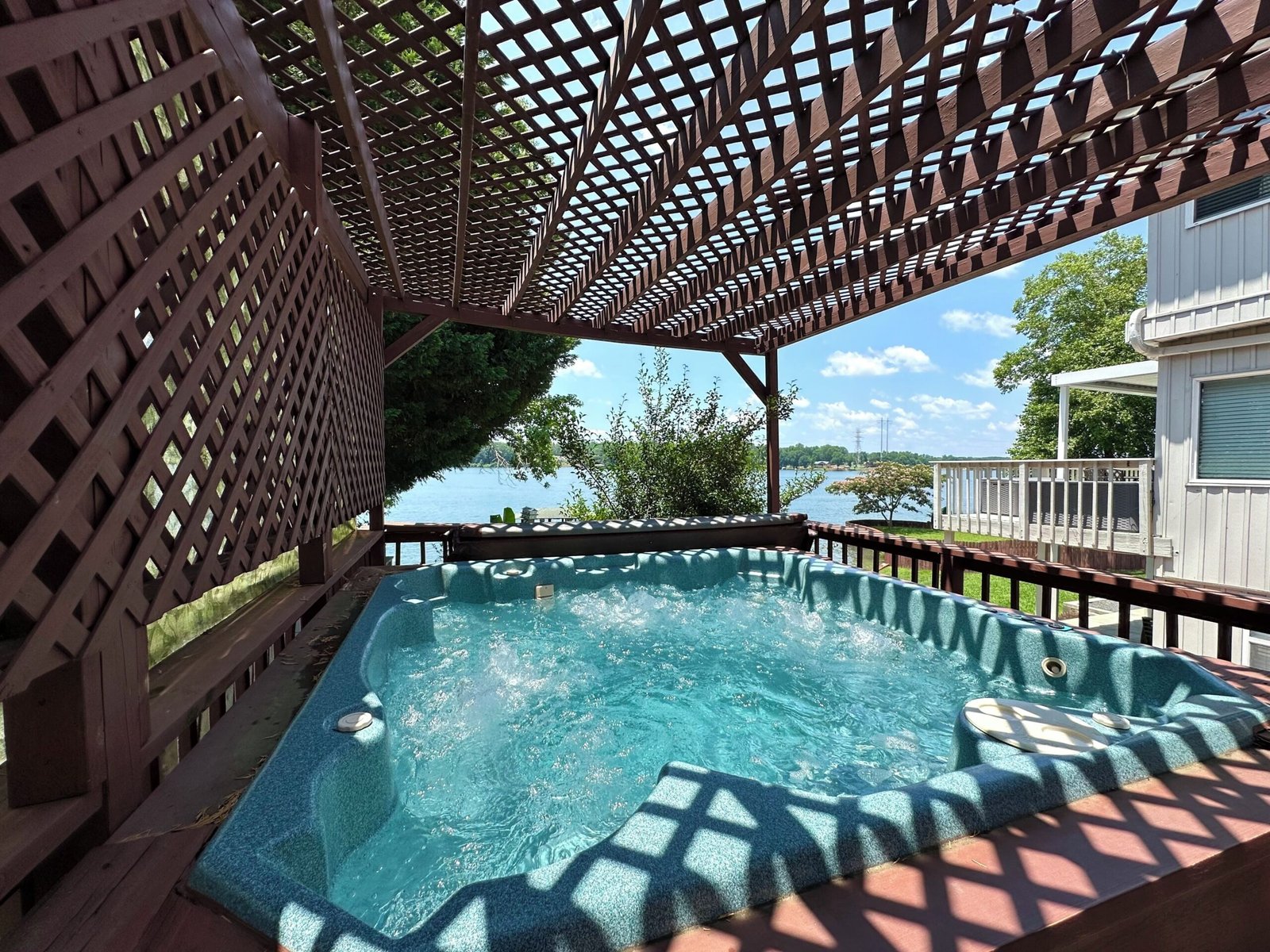 Serene getaway private home with hot tub Charlotte North Carolina