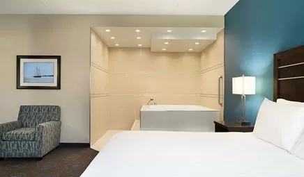 Hampton Inn Suites Edgewood Aberdeen South Maryland jacuzzi suite best value