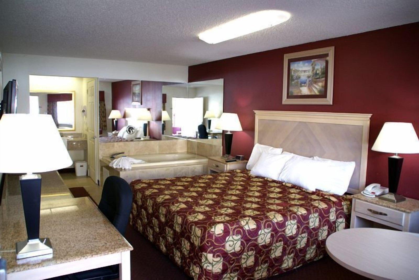 Crystal Inn & Suites Atlantic City Absecon jacuzzi suite best near heritage park