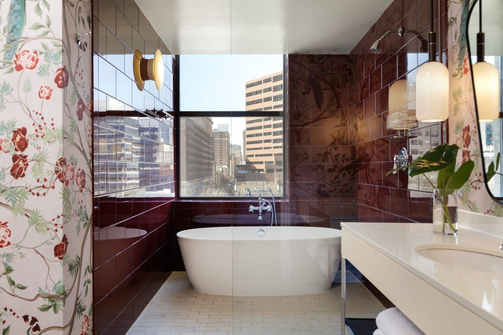 Kimpton Hotel Monaco soaking tub suite best near independence hall