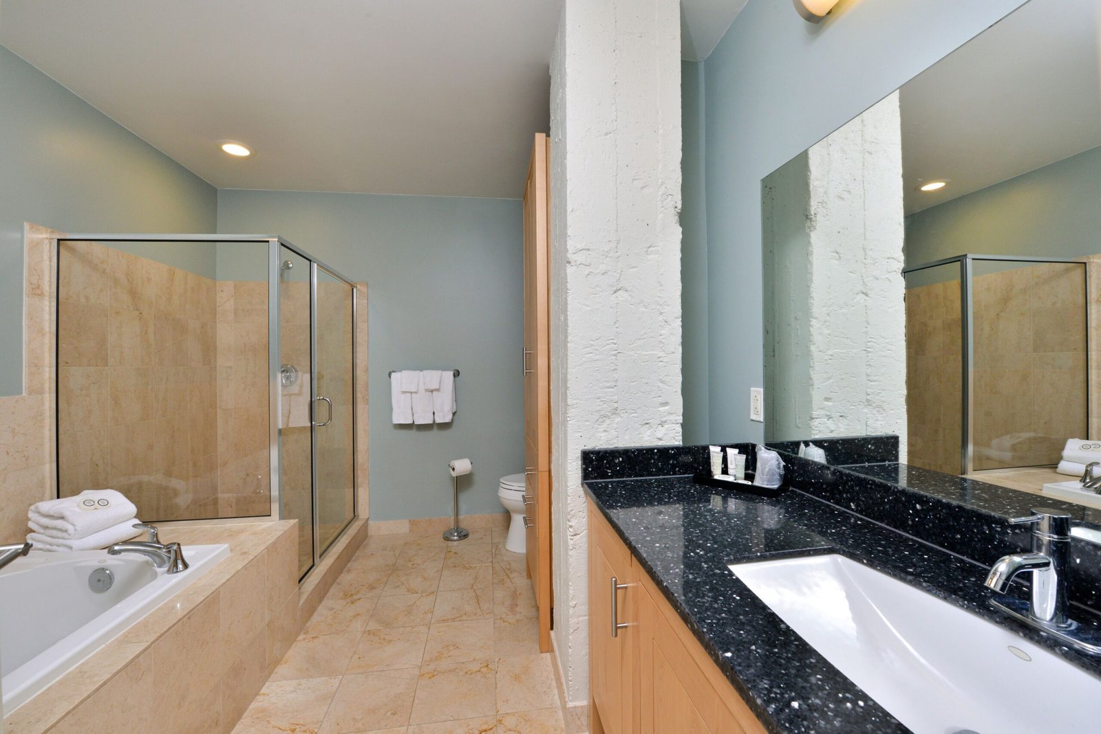 Grand Eastonian Hotel & Suites jacuzzi suite best overall