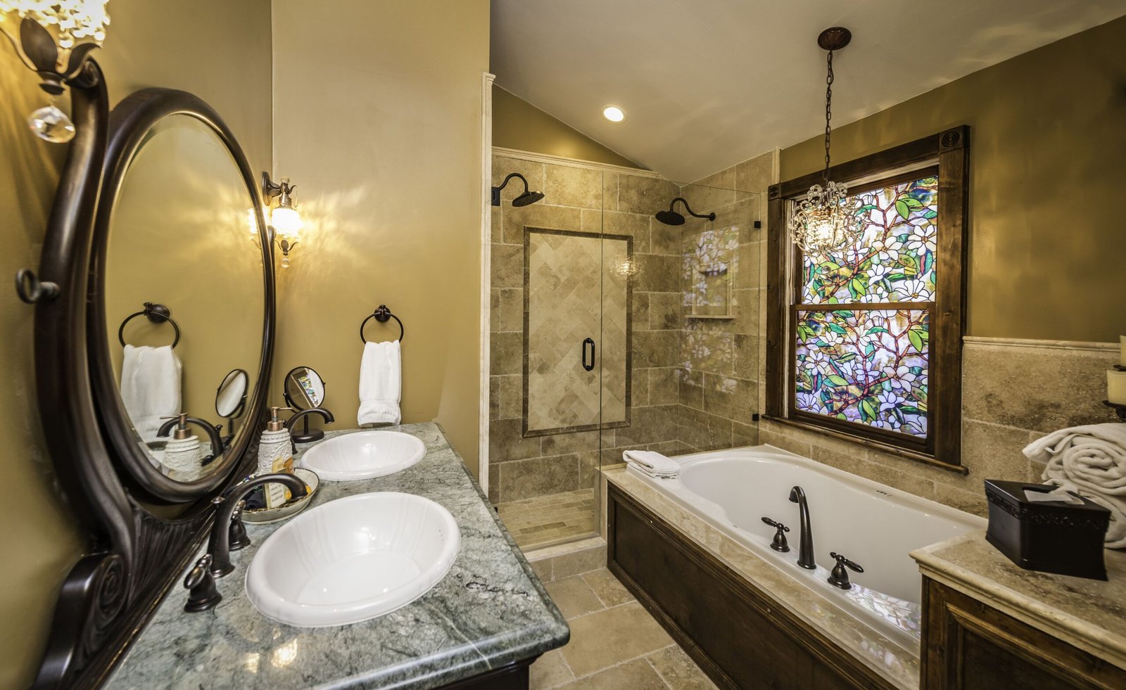 Carriage Way Inn jacuzzi suite best adults-only retreat