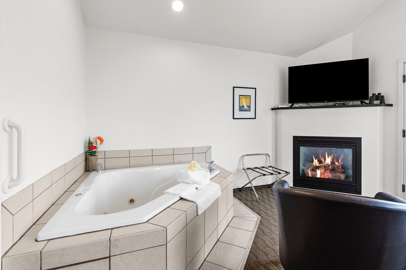 South Pier Inn jacuzzi suite best overall