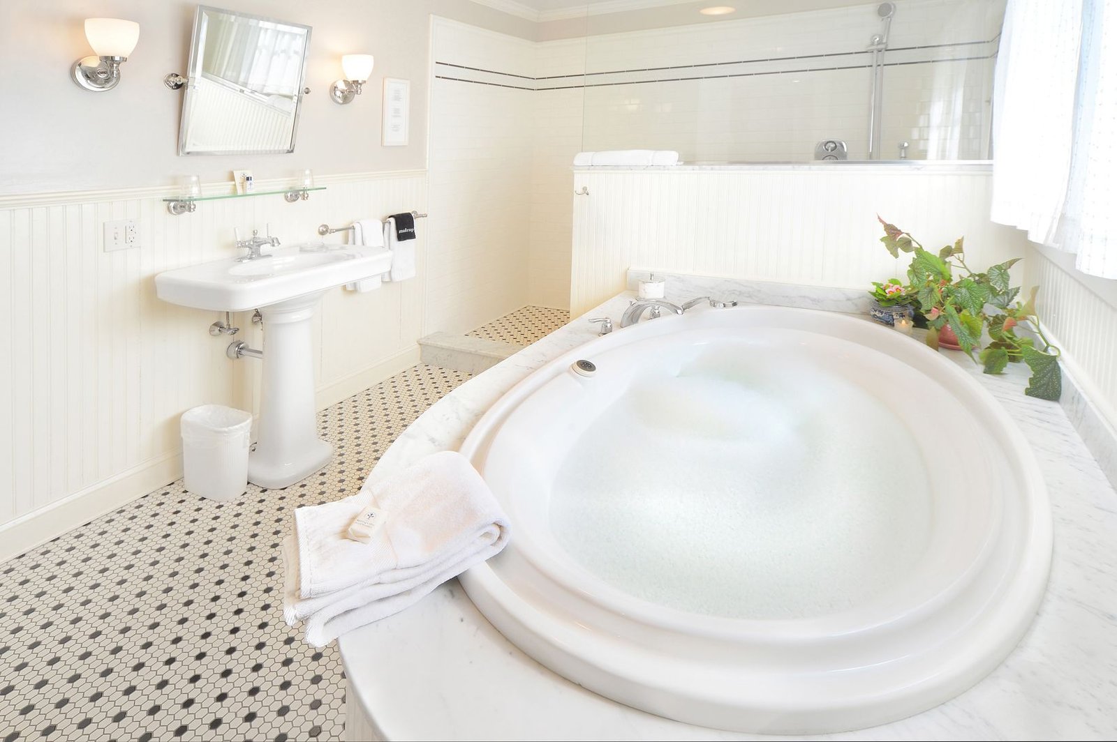 The Springwater B&B jacuzzi suite highest-rated stay