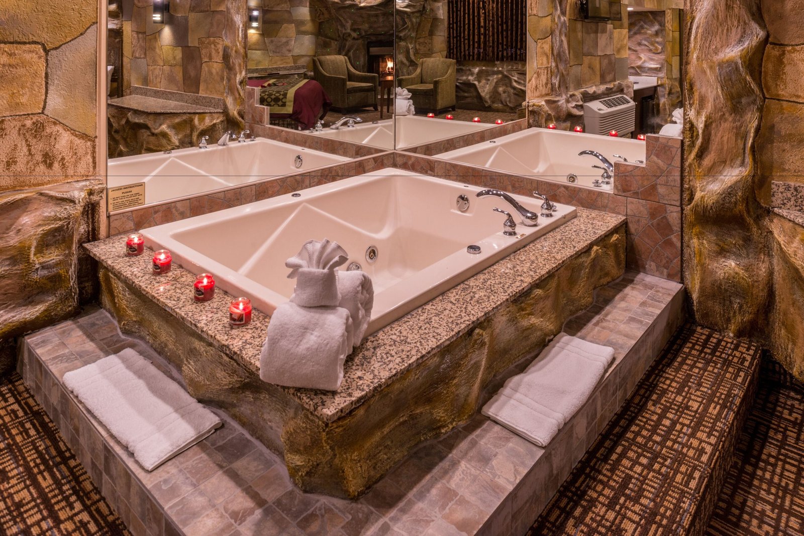 Inn of the Dove Romantic Suites